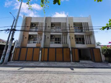 For Sale 3 Storey Modern Townhouse in Bahay Toro Project 8, Q.C. KSA