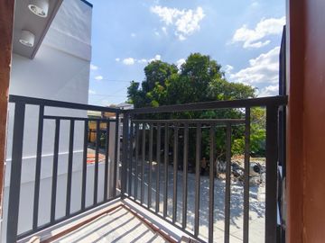 2 Storey Duplex Townhouse For Sale in Banaba, San Mateo Rizal For Sale at 9.3M SD