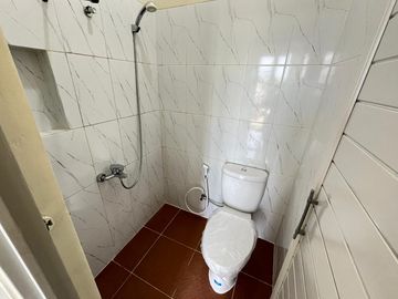 DIJUAL RUMAH MURAH 2 LANTAI DI PERUMAHAN BEKASI TIMUR REGENCY, MUSTIKAJAYA - BEBAS BANJIR