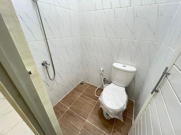 DIJUAL RUMAH MURAH 2 LANTAI DI PERUMAHAN BEKASI TIMUR REGENCY, MUSTIKAJAYA - BEBAS BANJIR