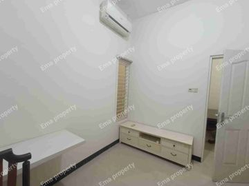 Dijual / disewakan rumah di Sambisari dekat Supermall Pakuwon