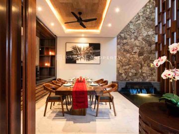 VILLA CANTIK LOKASI SANGAT BAGUS DI JIMBARAN - KUTA SELATAN,  BALI