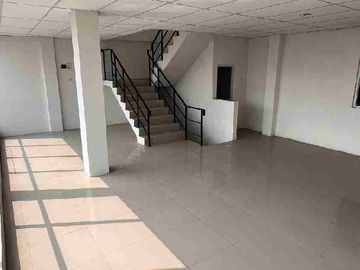 Disewakan Cepat Gudang & Office di Duta Indah Sentoha  238.5m Siap Pakai
