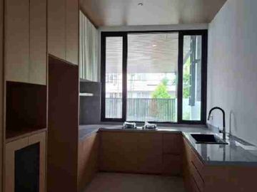 DIJUAL RUMAH MERUYA
