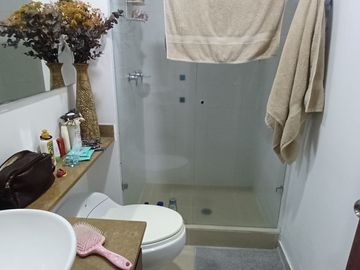 Venta Apto. en Condominio Oeste de Cali, B. Aguacatal