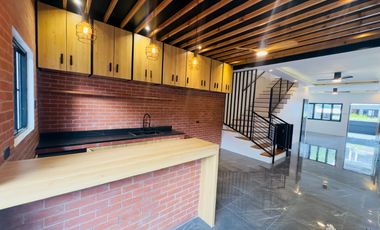 4 Bedrooms Brand New Duplex House and Lot for Sale in Parañaque City