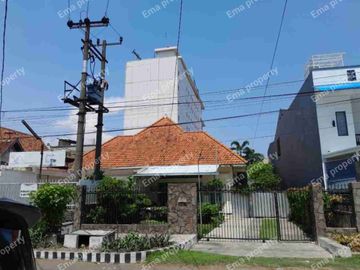 Dijual rumah pusat kota Jl. Prapanca Surabaya
