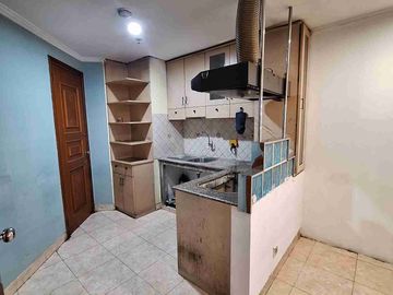 Dijual 4KT Apartemen Taman Kemayoran - Jakarta Pusat
