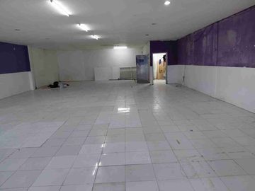 Ruang Usaha Tengah Kota Cocok Untuk Kantor di Pamularsih Semarang Barat