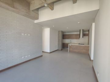 Apartamento en Arriendo en Ciudad del Rio, Poblado Medellín Antioquia