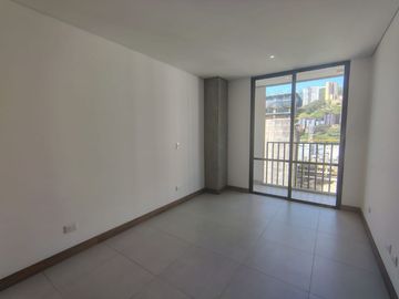 Apartamento en Arriendo en Ciudad del Rio, Poblado Medellín Antioquia