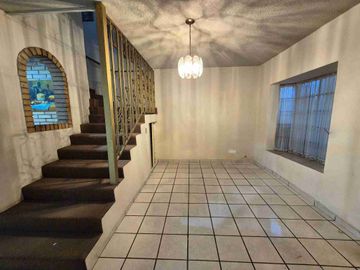 Casa en VENTA en Mitras Centro