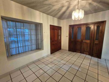 Casa en VENTA en Mitras Centro