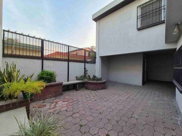 Casa en VENTA en Mitras Centro