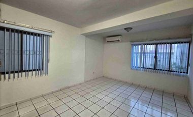 Casa en VENTA en Mitras Centro