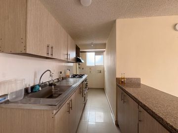 Apartamento en Arriendo en Alcazares, Sabaneta Antioquia