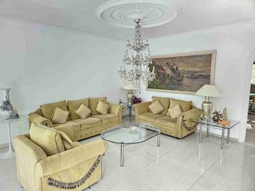Rumah Luas Pulomas LT 420 m² Harga Rp6 M Nego | Di Bawah NJOP | Lokasi Premium Jakarta Timur