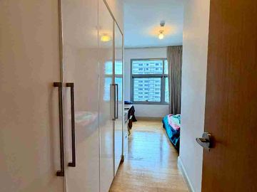 Fully Furnished 2 Bedroom Unit in Park Point Residences beside Cebu Ayala Mall Center
