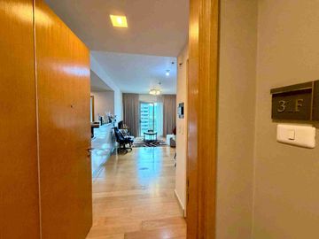 Fully Furnished 2 Bedroom Unit in Park Point Residences beside Cebu Ayala Mall Center