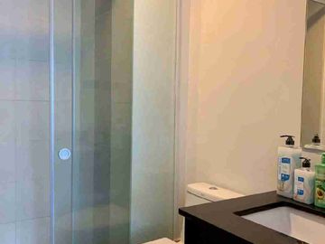 Fully Furnished 2 Bedroom Unit in Park Point Residences beside Cebu Ayala Mall Center