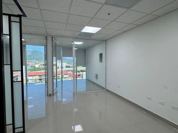 Oficina en Renta en Zona Sur (Torre Quadra Tower) Monterrey, Nuevo León