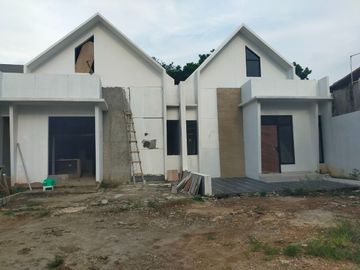 RUMAH MURAH SIAP HUNI BISA NEGO DI JATIRANGGON JATISAMPURNA BEKASI