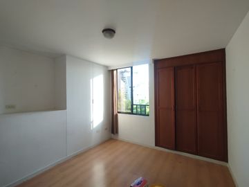 Apartamento en arriendo en Pinares