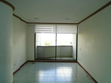 Apartamento en arriendo en Pinares