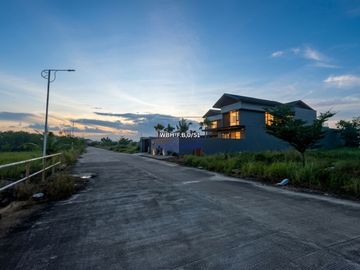Villa Mewah Neo Coastarina Tepi Pantai Batam Center