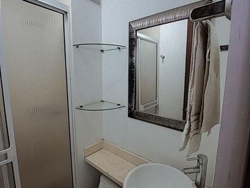 Apartamento amoblado para el arriendo en Álamos