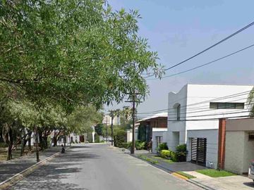 VENTA DE CASA EN SAN PEDRO GARZA GARCÍA NUEVO LEON