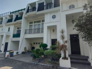 Dijual Rumah American Classic Di Meruya Puri Jakarta Barat Siap Huni With Pool One Gate System
