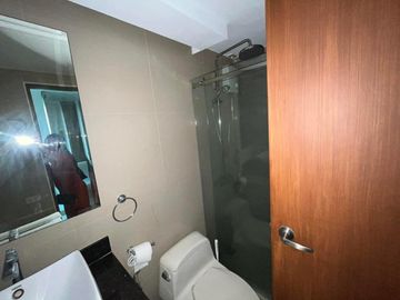 FOR SALE: Spacious 3-Bedroom Luxury Condo at Renaissance Condominium Ortigas