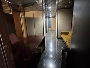 Oficina en Renta Equipada en Zona Poniente (Santa Maria) en Monterrey, Nuevo Leon