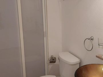 EXCELENTE DEPARTAMENTO EN PLANTA BAJA, 3 RECAMARAS, SEGURIDAD