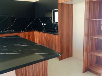 CASA EN VENTA 1 PISO NUEVA $4,500,000 FUENTES DE MORATILLA, HERMANOS SERDAN, ESTEBAN DE ANTUÑANO, AUTOPISTA, PLANTA VW.