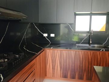CASA EN VENTA 1 PISO NUEVA $4,500,000 FUENTES DE MORATILLA, HERMANOS SERDAN, ESTEBAN DE ANTUÑANO, AUTOPISTA, PLANTA VW.