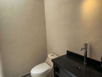CASA EN VENTA 1 PISO NUEVA $4,500,000 FUENTES DE MORATILLA, HERMANOS SERDAN, ESTEBAN DE ANTUÑANO, AUTOPISTA, PLANTA VW.