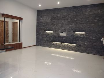 CASA EN VENTA 1 PISO NUEVA $4,500,000 FUENTES DE MORATILLA, HERMANOS SERDAN, ESTEBAN DE ANTUÑANO, AUTOPISTA, PLANTA VW.