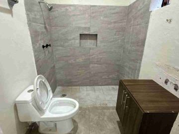RENTO CASA AMUEBLADA CON BODEGA