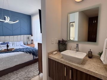 ESTRENA CASA MOD. ENCINO EN  JURIQUILLA MO