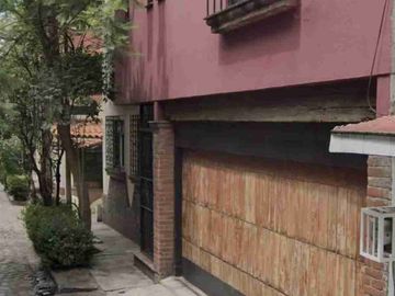 VENDO CASA DE 199m², EN COL. CHIMALISTAC, CERCA DE METRO M.A. DE QUEVEDO. “RECUPERACIÓN BANCARIA”