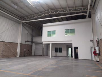 NAVE INDUSTRIAL  EN RENTA EN SANTA CRUZ DE LAS FLORES.