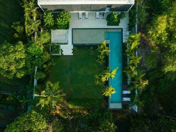 DIJUAL VILLA MEWAH PERERENAN, BADUNG, BALI