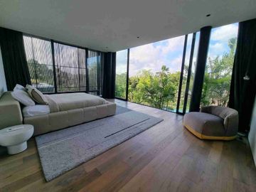 DIJUAL VILLA MEWAH PERERENAN, BADUNG, BALI