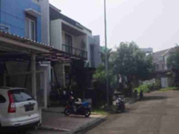 JUAL CEPAT RUMAH PANUNGGANGAN TIMUR TANGERANG HARGA MIRING LOKASI NYAMAN STRATEGIS SIAP HUNI TERIMA BERES
