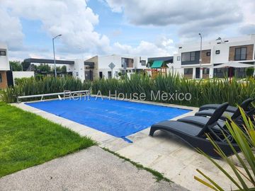 Oportunidad en Zizana-Zakia Casa en Venta | Frente a Amenidades | 3 Recámaras | Jardín | excelente estado | YR
