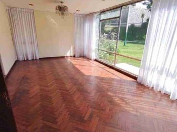 Vendo hermosa casa en partes baja de CAYMA