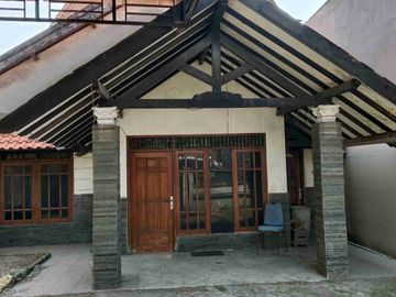 Di Rumah Bohar 0 Jalan Raya