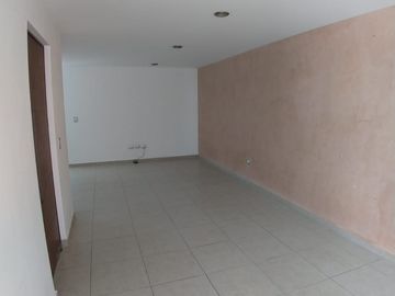 OPORTUNIDAD CASA EN LA CARCAÑA
